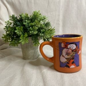 Disney Winnie the Pooh Tigger Mug Orange Coffee Collectible Thailand Retro